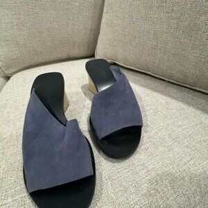 Mercede Castillo Steel Blue suede sandal Size 35.5